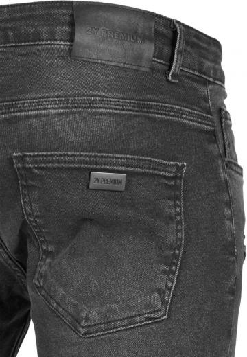 Узкие джинсы