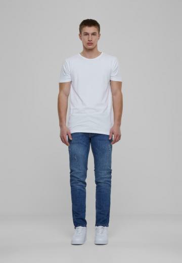 Узкие джинсы