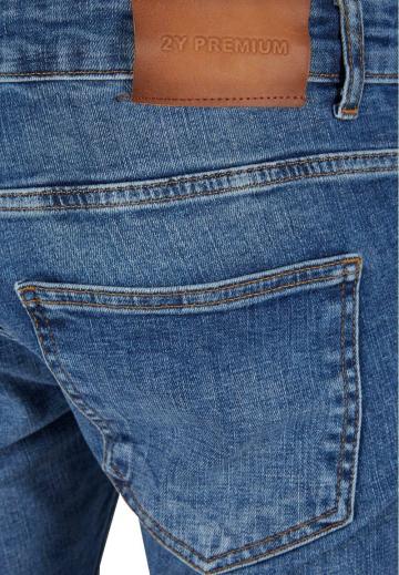 Узкие джинсы