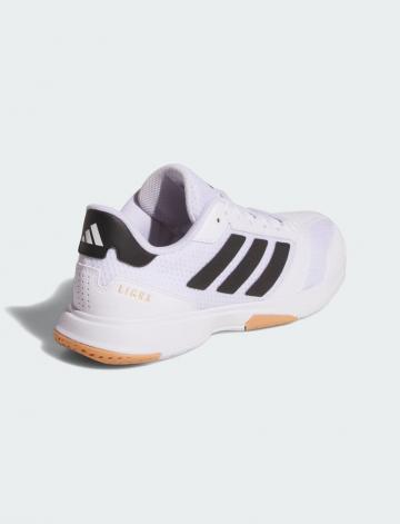 Кроссовки для зала