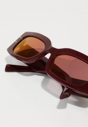 Солнечные очки