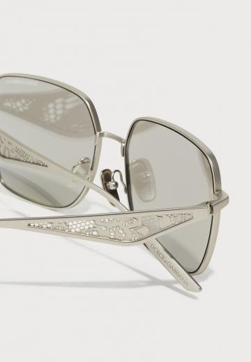 Солнечные очки