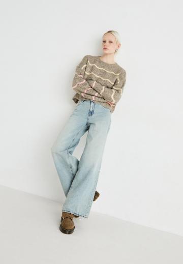 Зимние ботинки