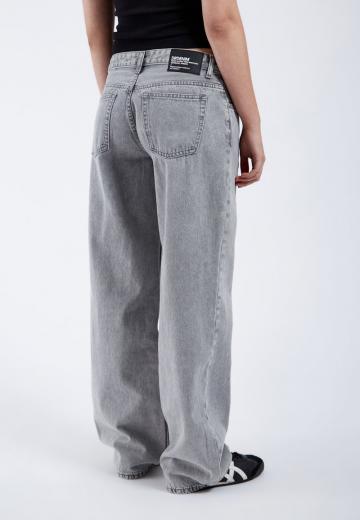 Джинсы
