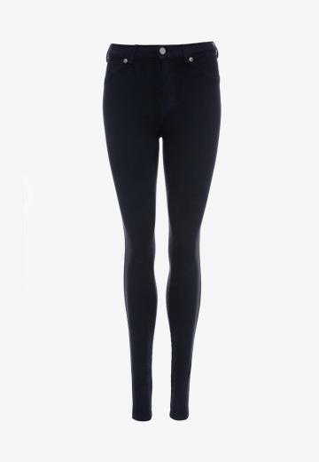 Узкие джинсы