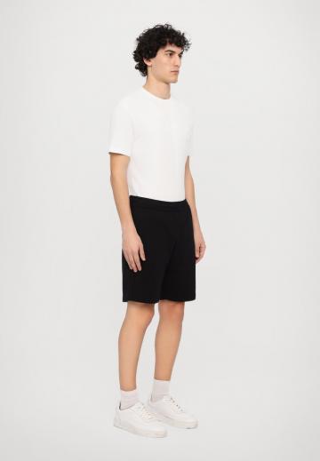 Спортивныве шорты