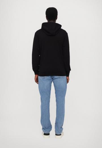 Спортивная кофта