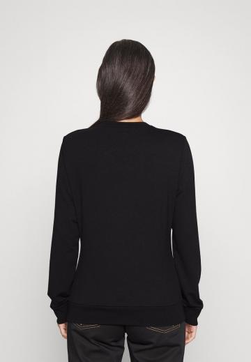 Спортивная толстовка