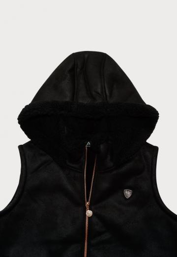 Пуховой жилет