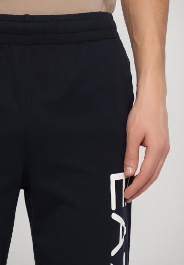 Спортивные штаны