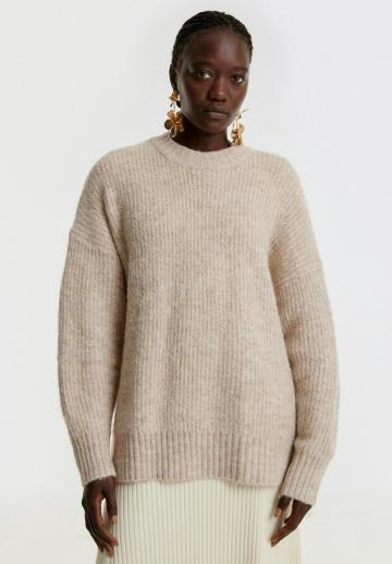 Длинный пуловер