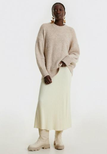 Длинный пуловер