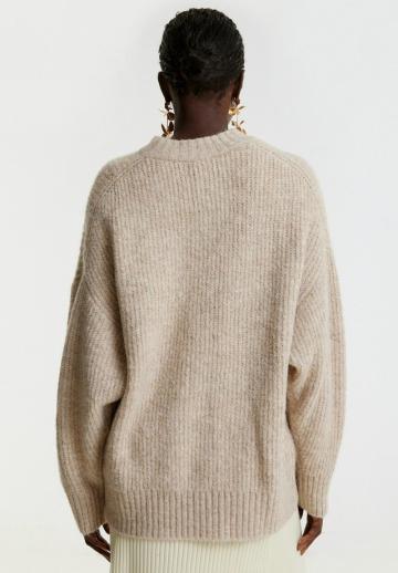 Длинный пуловер