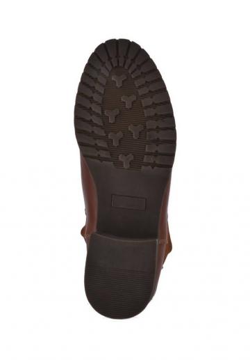 Ботинки на шнуровке