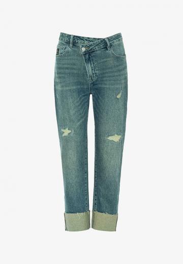 Прямые джинсы