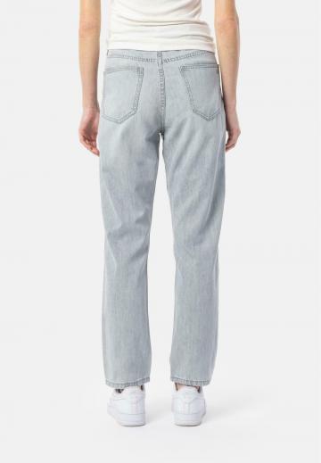 Свободные джинсы