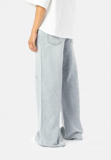 Свободные джинсы