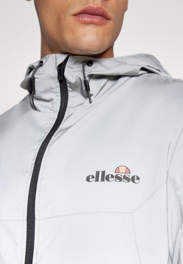 Куртка-дождевик