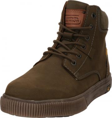 Ботинки на шнурках 