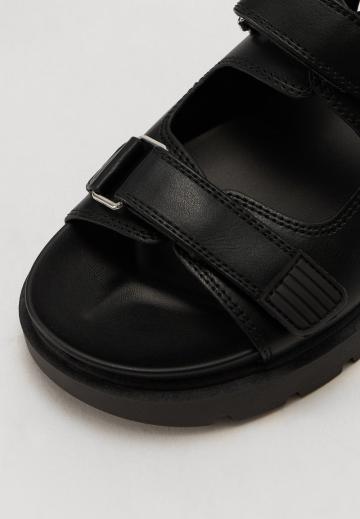 Босоножки на платформе