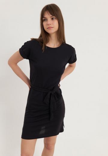 Короткое платье