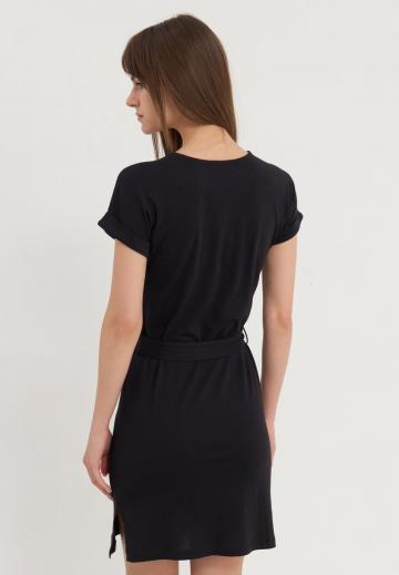 Короткое платье