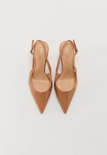 Туфли на высоком каблуке