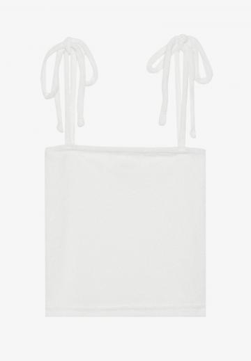 Топ на бретельках