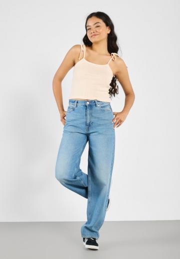 Топ на бретельках