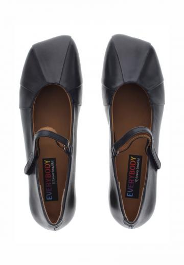 Спортивные балетки