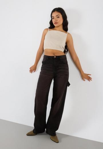 Топ на бретельках