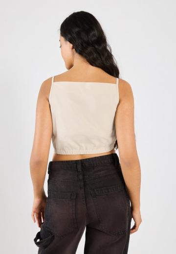 Топ на бретельках