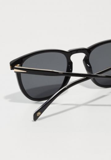 Солнечные очки