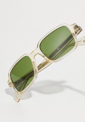 Солнечные очки