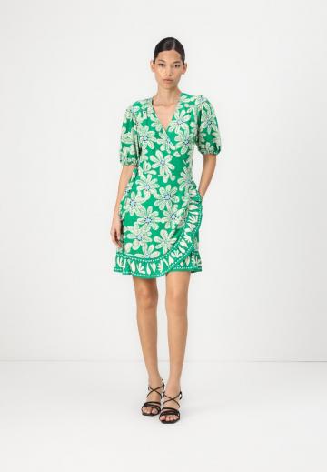 Летнее платье