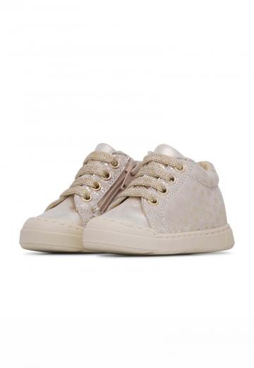 Детская обувь