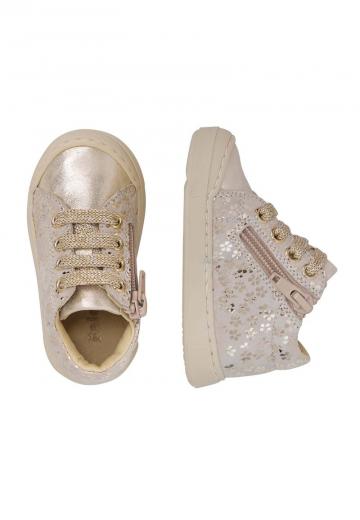 Детская обувь