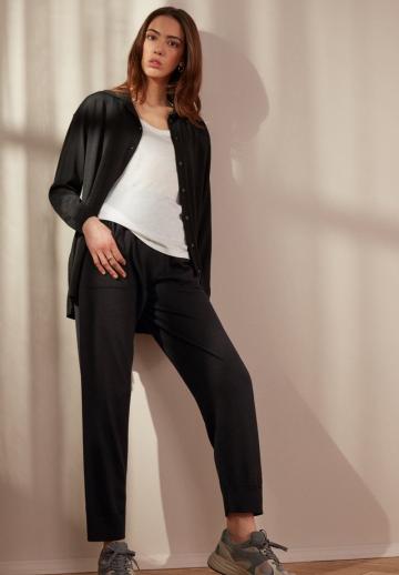 Спортивные штаны