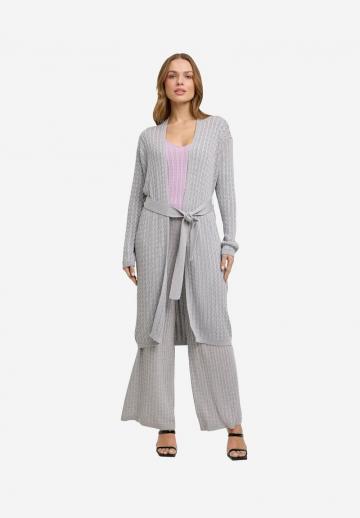 Длинный жилет