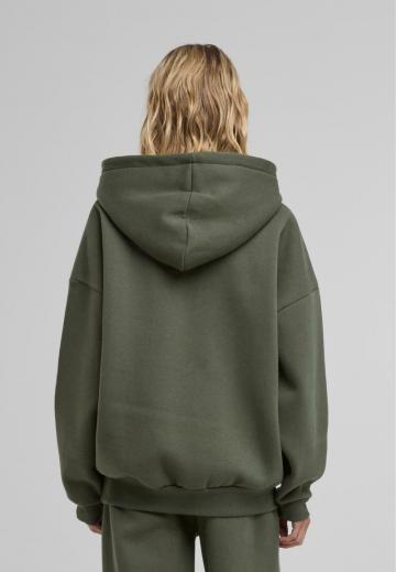 Пуловер с капюшоном