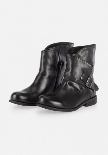 Широкие сапоги