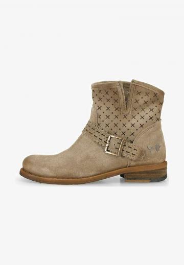 Широкие сапоги