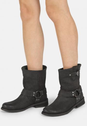 Ковбойские сапожки