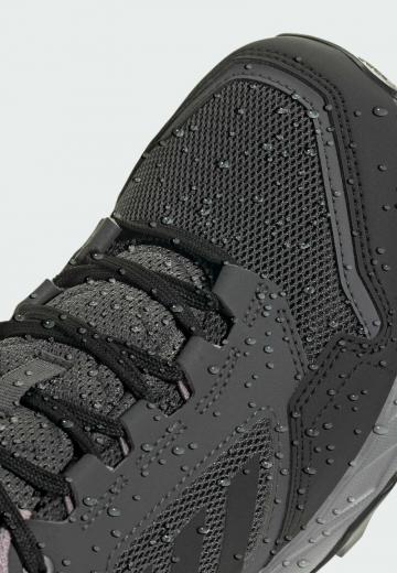 Беговые кроссовки