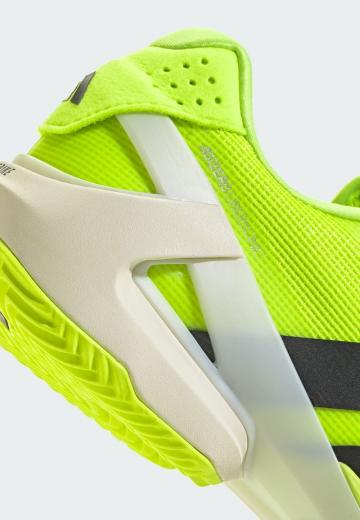 Теннисные кроссовки