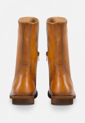 Широкие сапоги