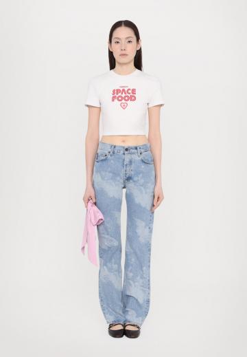 Прямые джинсы