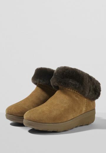 Сапожки на танкетке