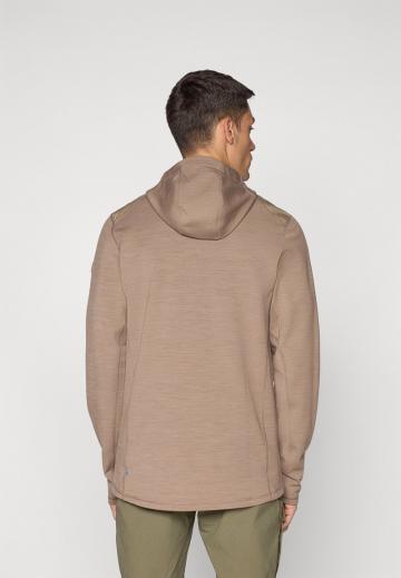 Спортивная кофта