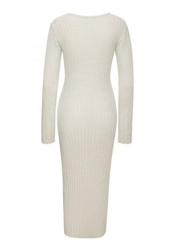 Вязаное платье